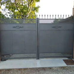 Cancello villa protezione privacy 